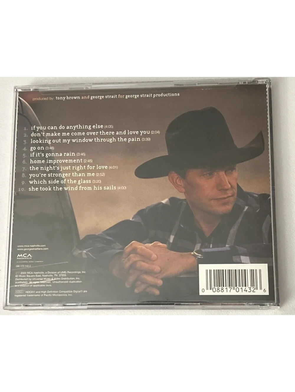 George Strait - Picture 2 of 2